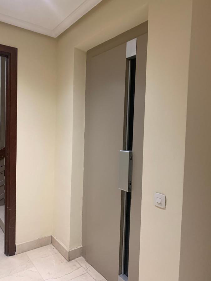 Apartamento Deluxe, 4 Habitaciones, Parking Madrid Exteriör bild