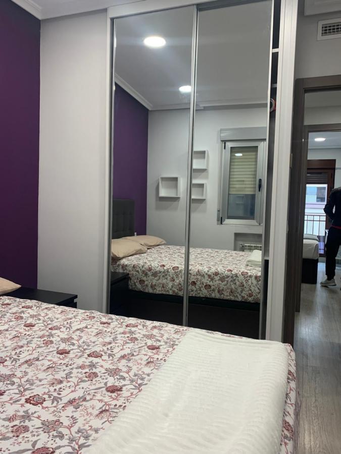 Apartamento Deluxe, 4 Habitaciones, Parking Madrid Exteriör bild