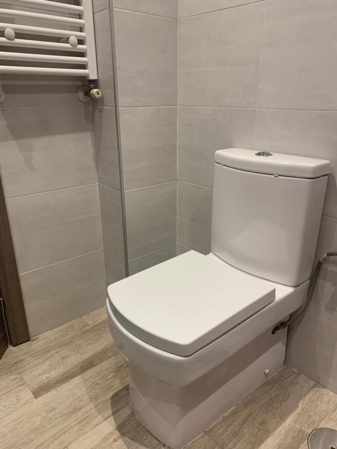 Apartamento Deluxe, 4 Habitaciones, Parking Madrid Exteriör bild