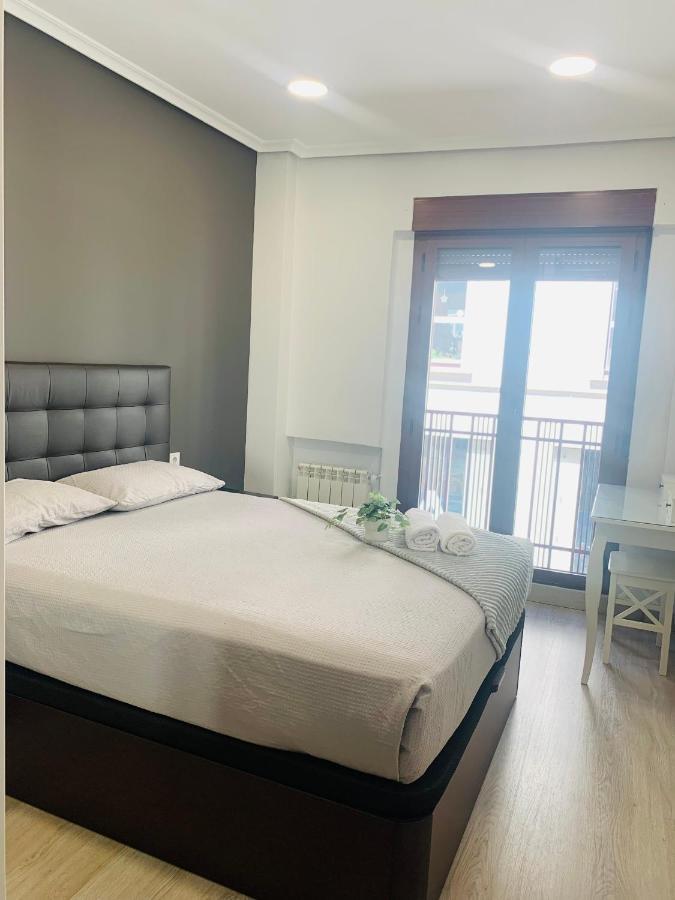 Apartamento Deluxe, 4 Habitaciones, Parking Madrid Exteriör bild